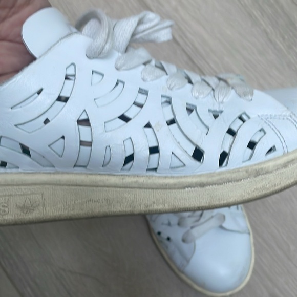 Adidas Stan Smith women’s white leather cut-out sneakers Size 7 - Picture 7 of 9